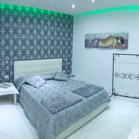 Luxury Room Al Cristo Velato Napoli Bagian luar foto