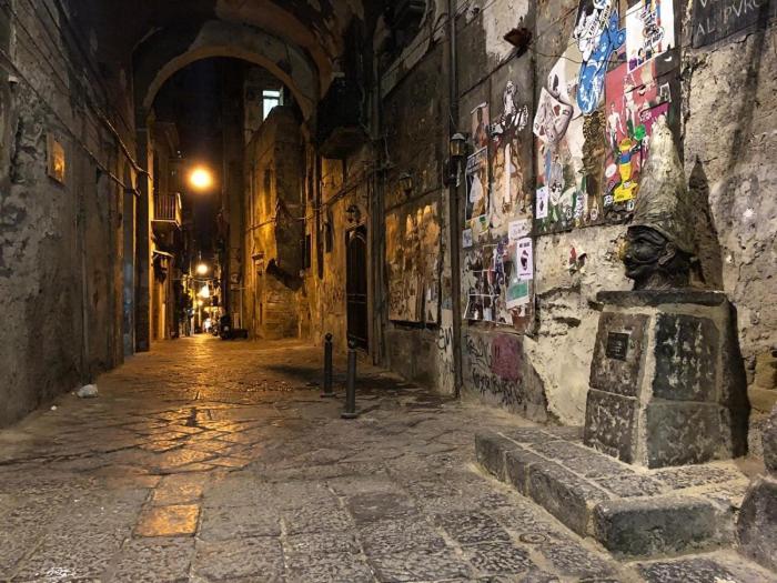 Luxury Room Al Cristo Velato Napoli Bagian luar foto