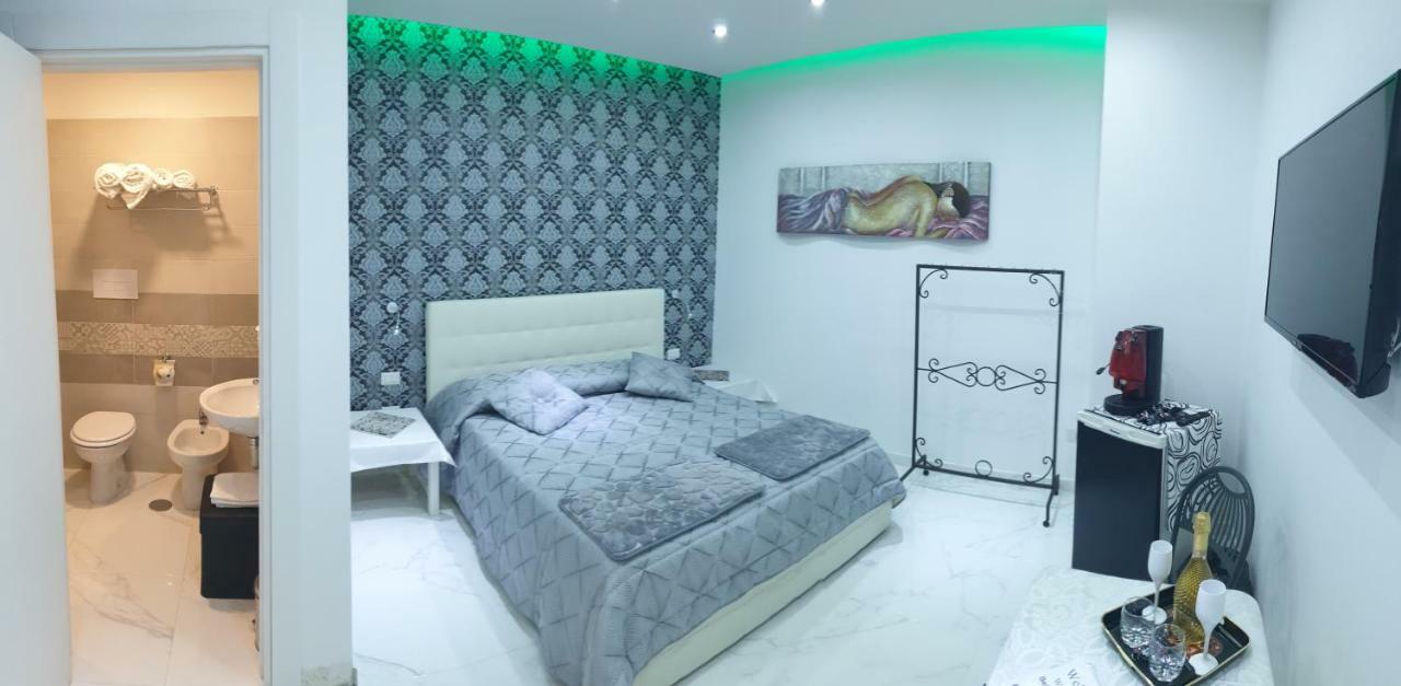 Luxury Room Al Cristo Velato Napoli Bagian luar foto